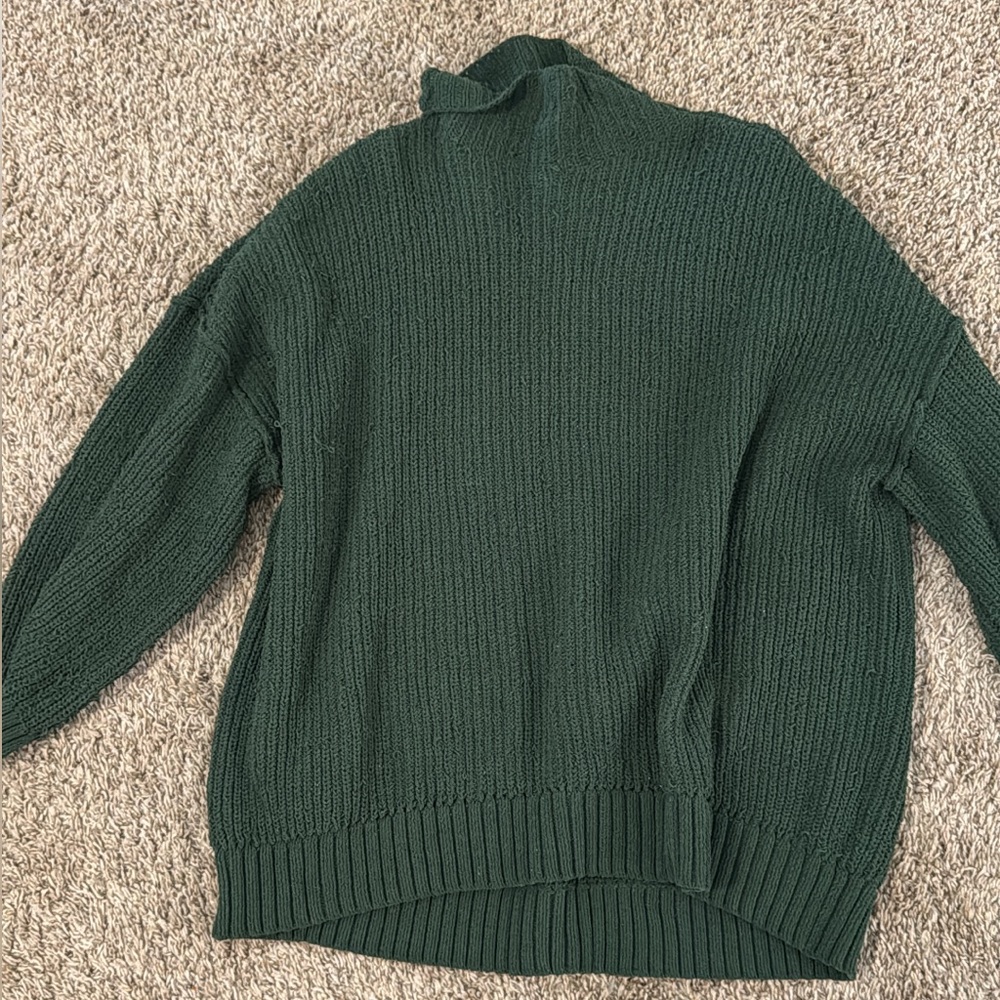 Green Cowl Neck Sweater with Chunky Knit
